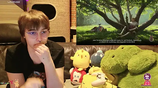 Snapshot of GamerGirl_Eve chatting on October 30, 2025, 7:03 pm GamerGirl Eve online show from October 30, 2025, 7:03 pm