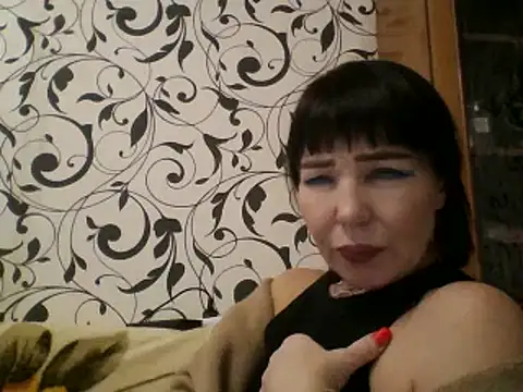 Snapshot of JeaneDavis chatting on February 10, 2025, 1:11 pm JeaneDavis online show from February 10, 2025, 1:11 pm