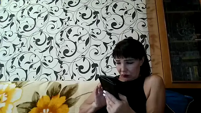 Snapshot of JeaneDavis chatting on September 23, 2025, 1:14 pm JeaneDavis online show from September 23, 2025, 1:14 pm