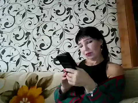 Snapshot of JeaneDavis chatting on October 24, 2025, 8:11 am JeaneDavis online show from October 24, 2025, 8:11 am