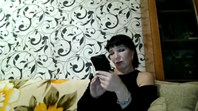 Snapshot of JeaneDavis chatting on November 27, 2025, 4:53 pm JeaneDavis online show from November 27, 2025, 4:53 pm