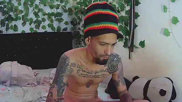 Snapshot of caribbeanlover1 chatting on March 17, 2025, 1:08 pm caribbeanlover1 online show from March 17, 2025, 1:08 pm