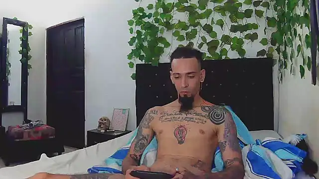 Snapshot of caribbeanlover1 chatting on September 20, 2025, 1:34 pm caribbeanlover1 online show from September 20, 2025, 1:34 pm