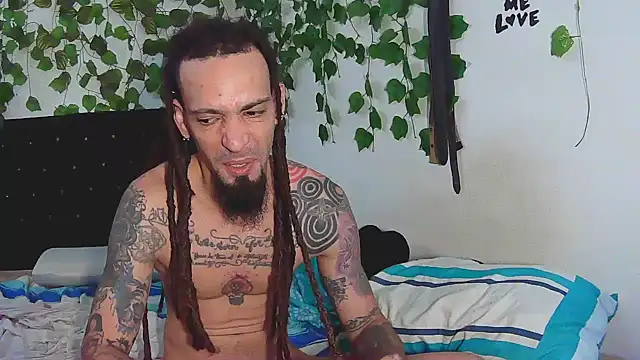 Snapshot of caribbeanlover1 chatting on October 1, 2025, 11:49 am caribbeanlover1 online show from October 1, 2025, 11:49 am