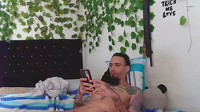Snapshot of caribbeanlover1 chatting on October 2, 2025, 7:54 pm caribbeanlover1 online show from October 2, 2025, 7:54 pm