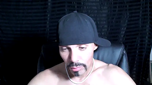 ThickD2C online show from January 25, 2025, 10:18 pm