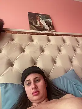 Flossy Vettie online show from March 12, 2025, 3:07 pm