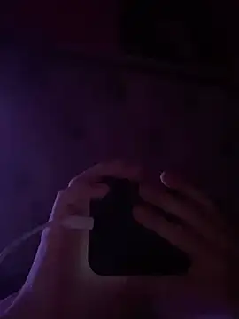 Flossy Vettie online show from March 21, 2025, 7:02 pm