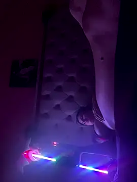 Flossy Vettie online show from September 12, 2025, 9:04 pm