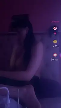 Flossy Vettie online show from October 25, 2025, 12:40 am