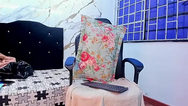 Lu doll online show from September 19, 2025, 4:36 am