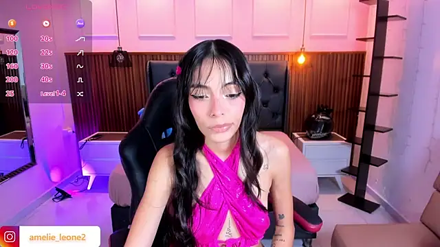 Snapshot of AMELIELEONE chatting on September 9, 2025, 12:37 pm AMELIELEONE online show from September 9, 2025, 12:37 pm