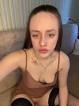 Snapshot of Lisaaan chatting on March 16, 2025, 9:49 am Lisaaan online show from March 16, 2025, 9:49 am