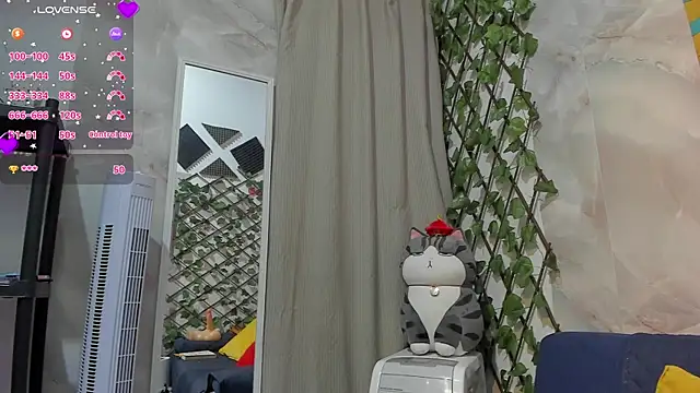 Snapshot of GabiMorgan chatting on March 4, 2025, 10:27 pm GabiMorgan online show from March 4, 2025, 10:27 pm