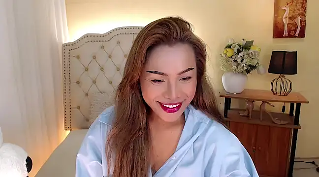 Snapshot of DreamLADYBOY chatting on January 6, 2025, 1:20 am DreamLADYBOY online show from January 6, 2025, 1:20 am