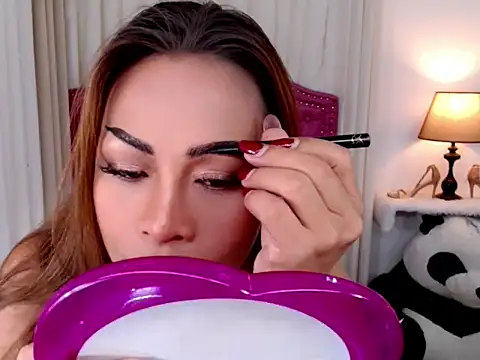 DreamLADYBOY online show from November 23, 2025, 10:53 pm