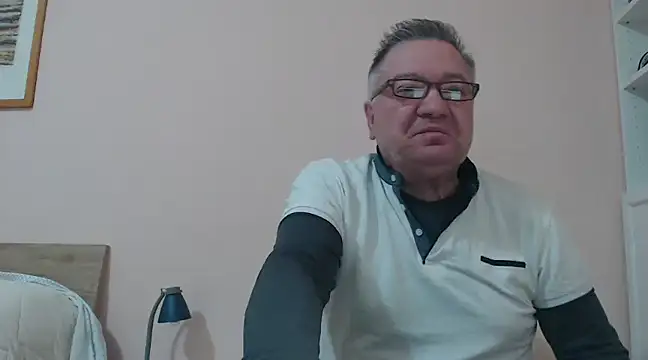 YOU6me online show from January 18, 2025, 4:42 pm