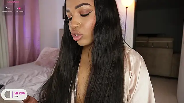 Snapshot of eimi_space chatting on February 7, 2025, 12:09 am eimi space online show from February 7, 2025, 12:09 am