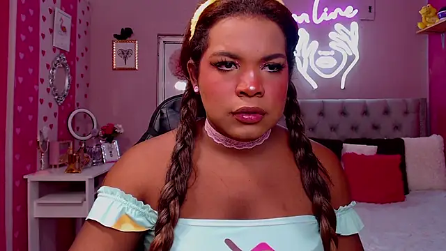 Snapshot of alexa_rodriicum chatting on January 16, 2025, 6:25 am alexa rodriicum online show from January 16, 2025, 6:25 am