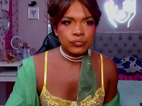 Snapshot of alexa_rodriicum chatting on October 15, 2025, 10:48 am alexa rodriicum online show from October 15, 2025, 10:48 am