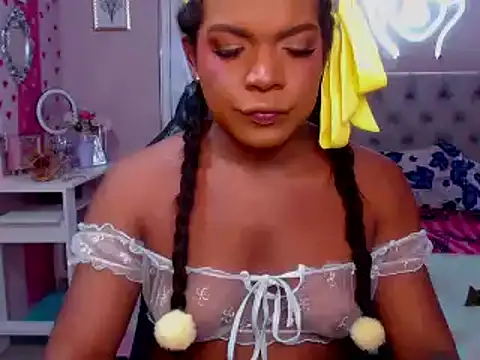 Snapshot of alexa_rodriicum chatting on October 18, 2025, 7:58 pm alexa rodriicum online show from October 18, 2025, 7:58 pm