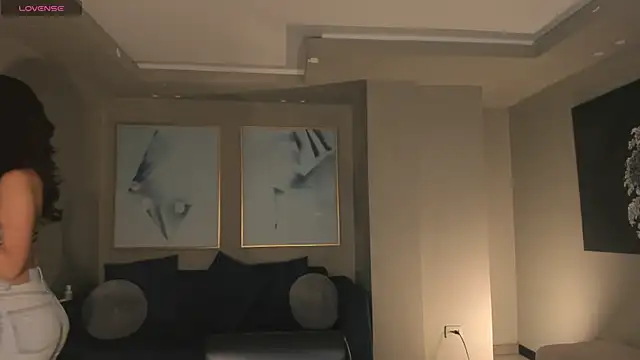 Snapshot of AnaDurant chatting on September 26, 2025, 12:31 pm AnaDurant online show from September 26, 2025, 12:31 pm