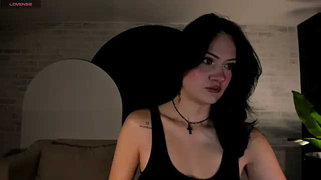 Snapshot of AnaDurant chatting on October 18, 2025, 12:17 pm AnaDurant online show from October 18, 2025, 12:17 pm