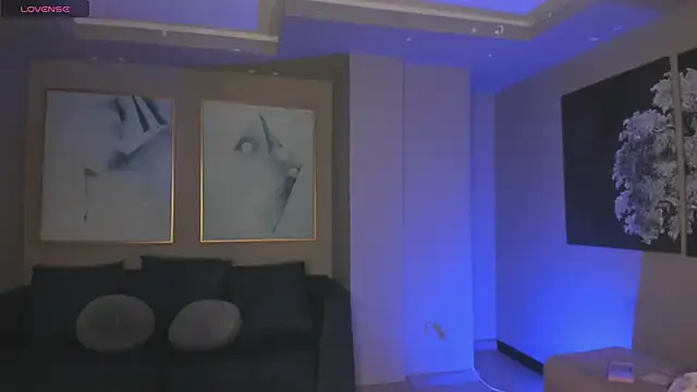 Snapshot of AnaDurant chatting on October 31, 2025, 7:26 pm AnaDurant online show from October 31, 2025, 7:26 pm