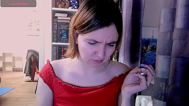 BrattyFoxyGirl online show from December 2, 2024, 2:52 pm