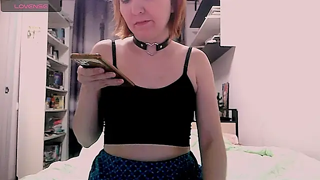 BrattyFoxyGirl online show from January 24, 2025, 3:45 pm