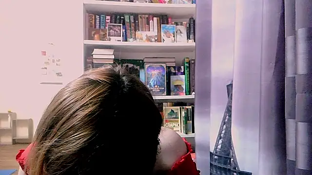 BrattyFoxyGirl online show from February 17, 2025, 5:10 pm