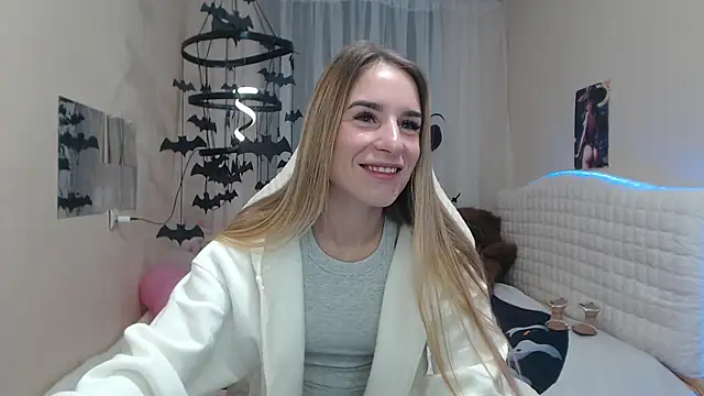 DeboraHorny online show from November 1, 2025, 6:59 am