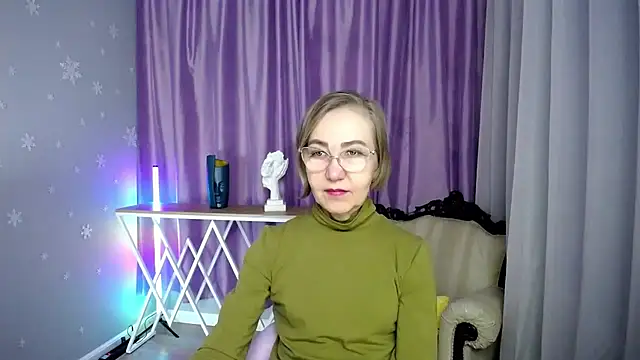 Snapshot of queen_a_n_i chatting on November 23, 2025, 10:15 am queen a n i online show from November 23, 2025, 10:15 am