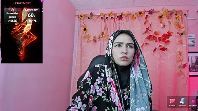 Snapshot of DarshaKhemu chatting on December 6, 2024, 1:07 am DarshaKhemu online show from December 6, 2024, 1:07 am