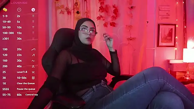 Snapshot of DarshaKhemu chatting on March 15, 2025, 11:39 pm DarshaKhemu online show from March 15, 2025, 11:39 pm