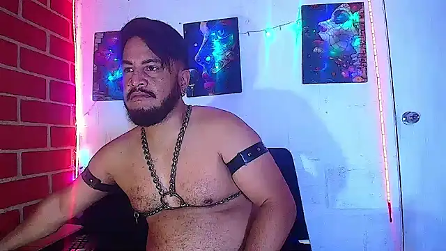 Snapshot of the_master_foal_ chatting on March 1, 2025, 7:30 am the master foal online show from March 1, 2025, 7:30 am