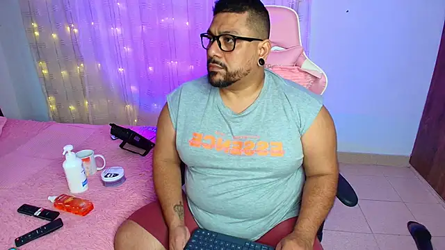 Snapshot of jacoob_woods chatting on February 19, 2025, 10:31 pm jacoob woods online show from February 19, 2025, 10:31 pm