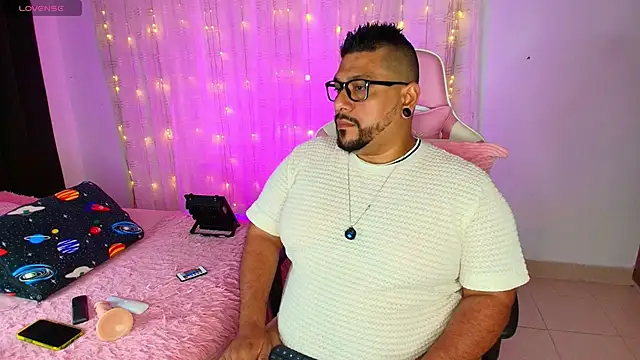 Snapshot of jacoob_woods chatting on March 4, 2025, 2:17 am jacoob woods online show from March 4, 2025, 2:17 am