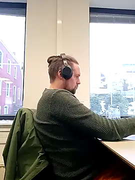 Tj1sen online show from January 8, 2025, 11:43 am