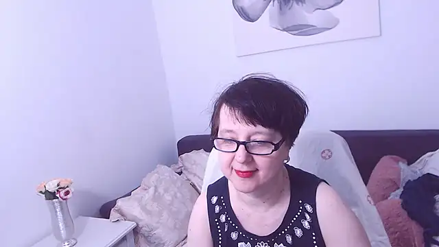 ChristaRose online show from February 14, 2025, 6:40 pm