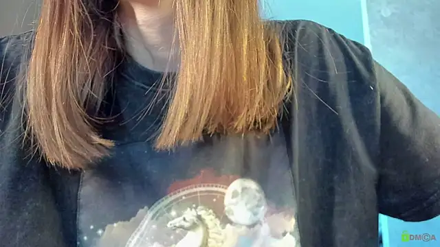 Snapshot of Courtney_Luv chatting on September 18, 2025, 10:39 am Courtney Luv online show from September 18, 2025, 10:39 am