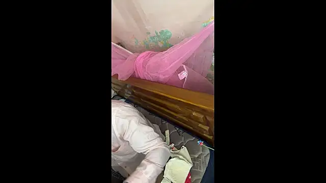 falooda288 online show from October 24, 2025, 2:57 pm