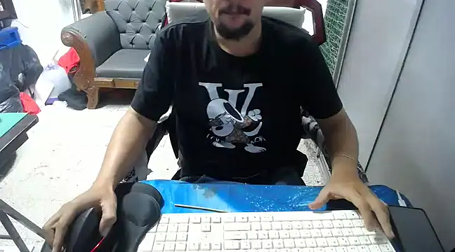 alexam galxh online show from February 6, 2025, 2:26 pm