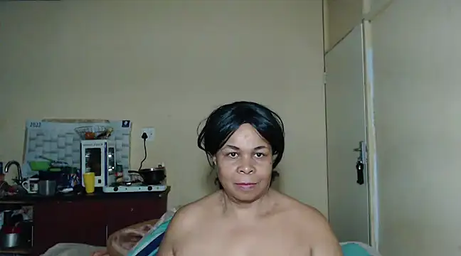 Snapshot of Mydreamgirrl chatting on February 8, 2025, 2:26 am Mydreamgirrl online show from February 8, 2025, 2:26 am