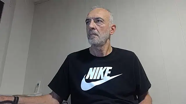 Snapshot of Herba_Mare chatting on December 16, 2024, 8:26 pm Herba Mare online show from December 16, 2024, 8:26 pm