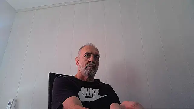 Snapshot of Herba_Mare chatting on January 14, 2025, 12:03 pm Herba Mare online show from January 14, 2025, 12:03 pm