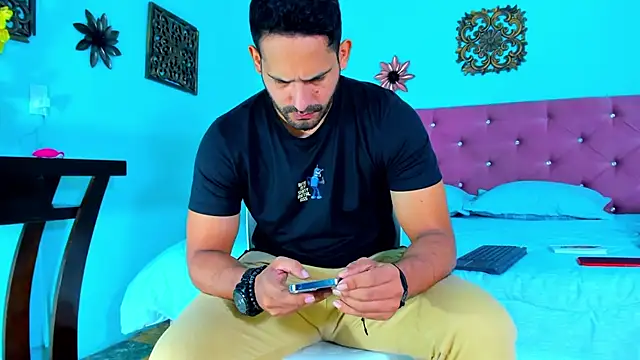 Snapshot of JorsMontero chatting on February 7, 2025, 12:39 pm JorsMontero online show from February 7, 2025, 12:39 pm