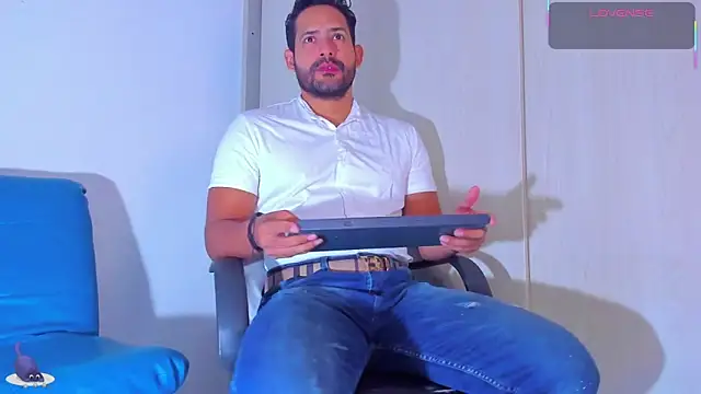 Snapshot of JorsMontero chatting on March 3, 2025, 1:09 pm JorsMontero online show from March 3, 2025, 1:09 pm