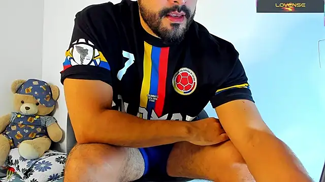 Snapshot of JorsMontero chatting on November 11, 2025, 9:37 pm JorsMontero online show from November 11, 2025, 9:37 pm