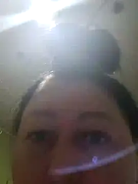 Rini333 online show from January 17, 2025, 6:57 am